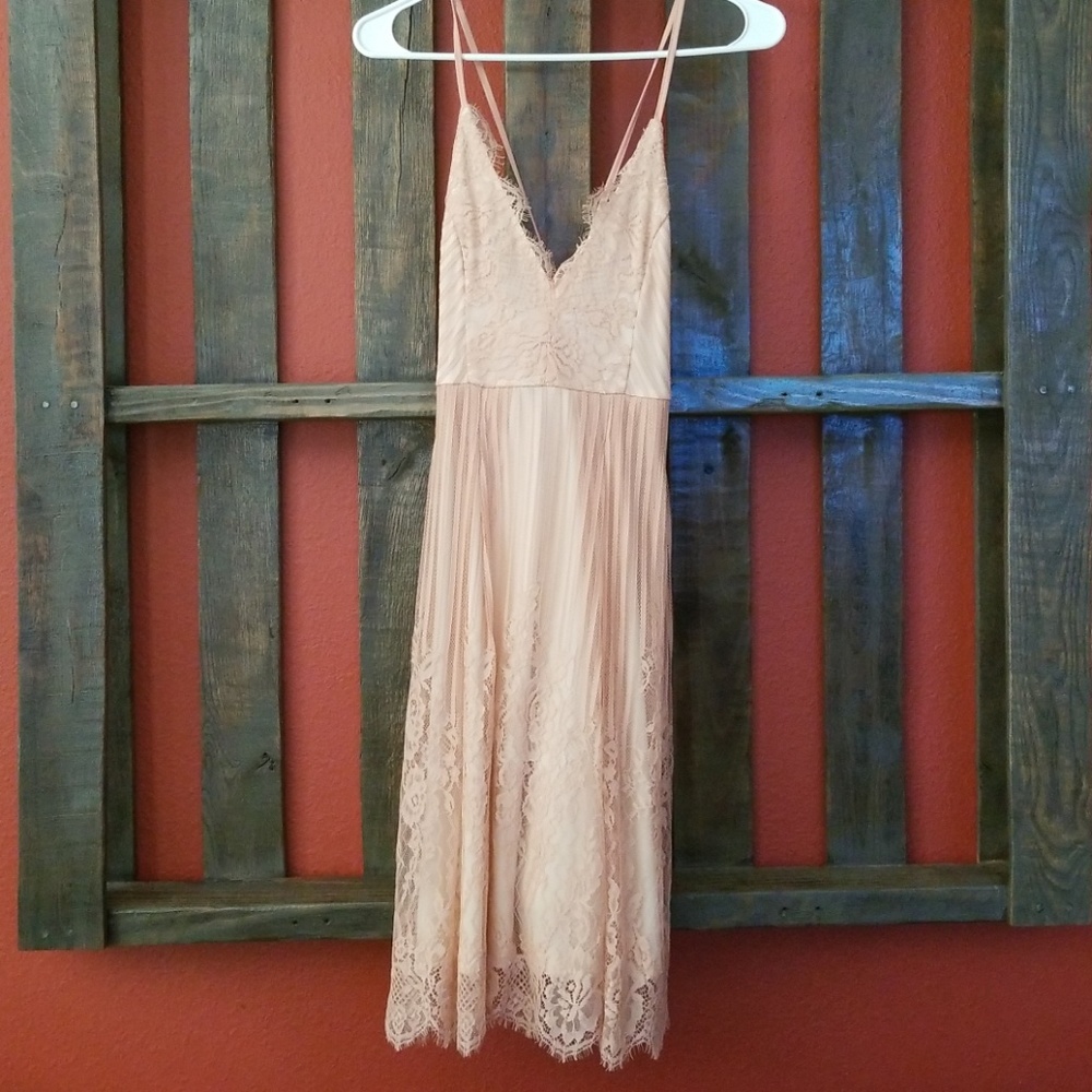 Forever 21 Lace Mini Dress